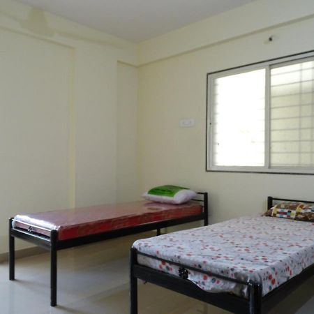 Imperial Pg Services Pune Esterno foto